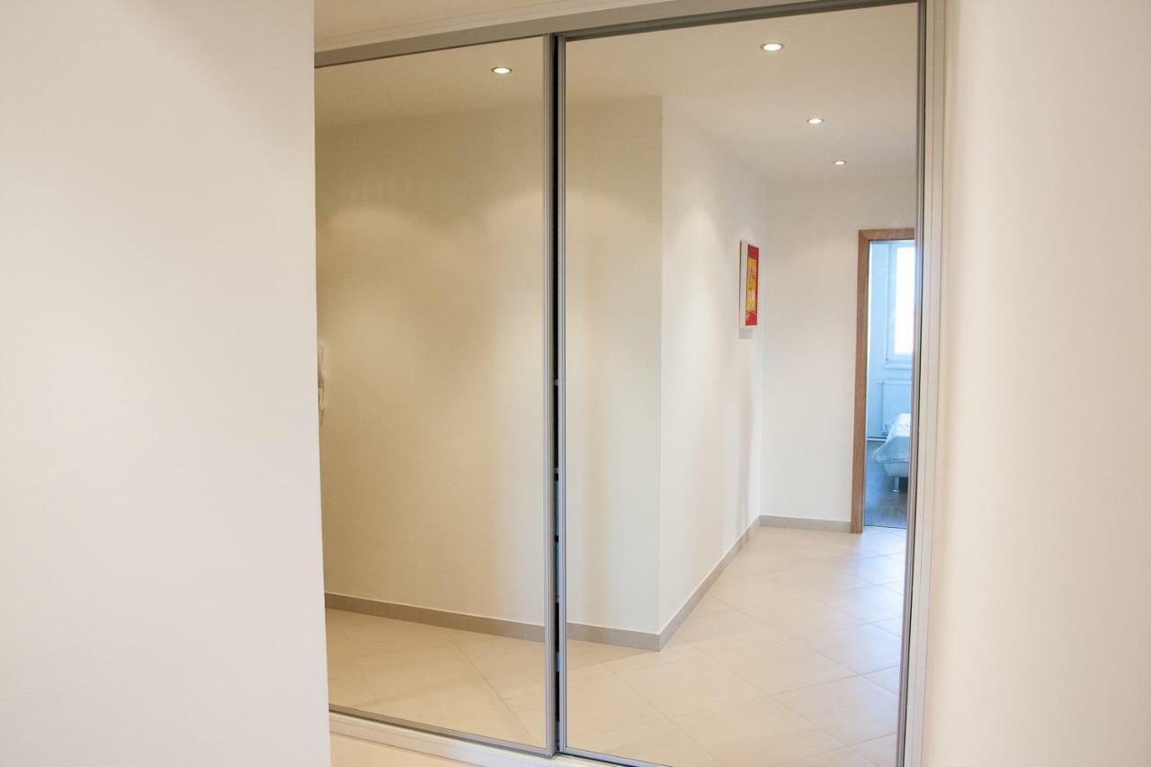 Prostorný 3 Pokojový S Dvěma Terasami Apartmán